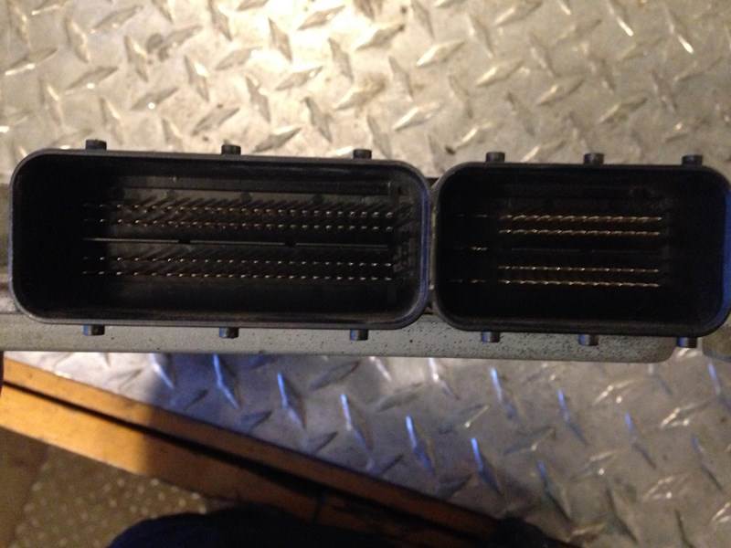 Peterbilt A030G467 aftertreatment control module (ACM) from 2015 Peterbilt 579, used - view 3 of 4