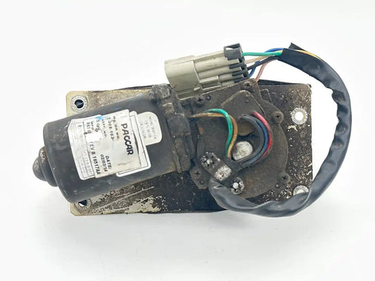 Peterbilt E-008-163 windshield wiper motor from 2015 Peterbilt 337, used