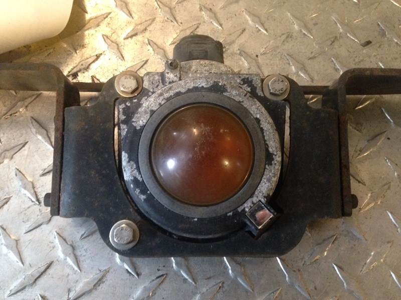 Peterbilt K094045 forward radar sensor (VS-400) from 2010 Peterbilt 387, used - view 2 of 3