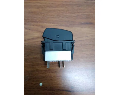 Peterbilt P27-1133-034 hill start assist switch from 2015 Peterbilt 579, used - view 3 of 5