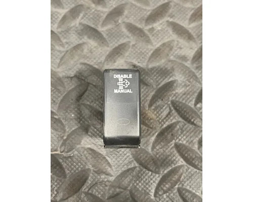 Peterbilt P27-1177-012 DPF regen switch from 2015 Peterbilt 579, used