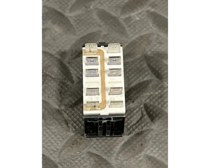 Peterbilt P27-1177-012 DPF regen switch from 2015 Peterbilt 579, used - view 4 of 5