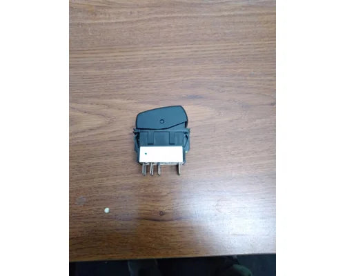 Peterbilt P27-1177-016 engine brake switch from 2015 Peterbilt 579, used - view 4 of 5