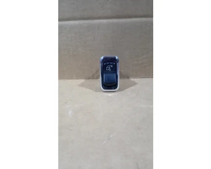 Peterbilt Q27-6031-1A8EEF1AH1 Back-Up light switch from 2009 Peterbilt 386, used