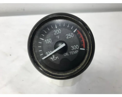 Peterbilt Q43-6002-106B engine oil temperature gauge from 2012 Peterbilt 365, used