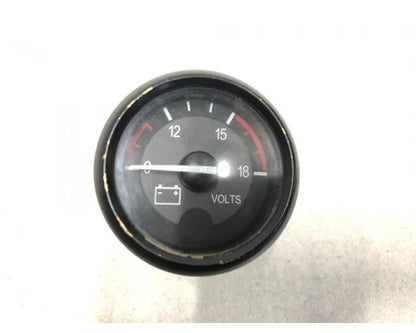 Peterbilt Q43-6002-301B voltmeter gauge from 2009 Peterbilt 386, used