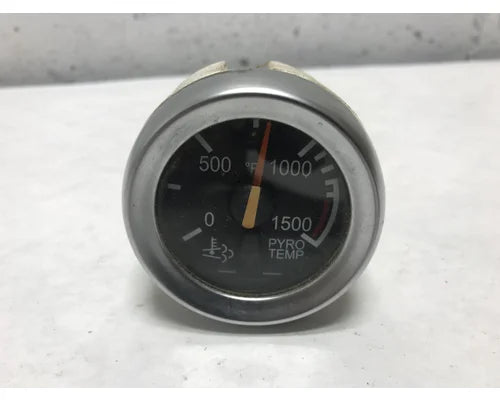 Peterbilt Q43-6013-006E pyrometer (exhaust temperature) gauge from 2007 Peterbilt 387, used