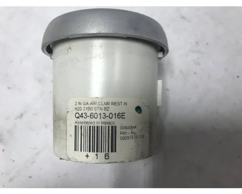 Peterbilt Q43-6013-016E air filter restriction gauge from 2009 Peterbilt 387, used - view 2 of 2