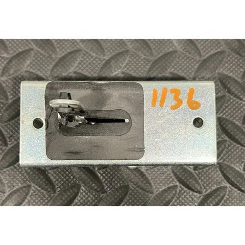 Peterbilt R56-1026 interior door release handle from 2011 Peterbilt 587, used