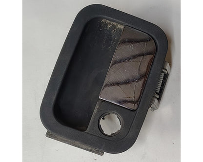Peterbilt R56-6009 outside door release handle (LH) from 2007 Peterbilt 384, used - view 2 of 4