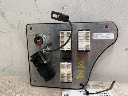 Peterbilt S646061M03 switch panel from 2013 Peterbilt 587, used - view 3 of 4