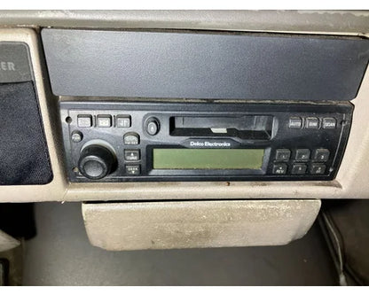 Sterling 09363759 cassette radio from 2002 Sterling A9513, used - view 4 of 4