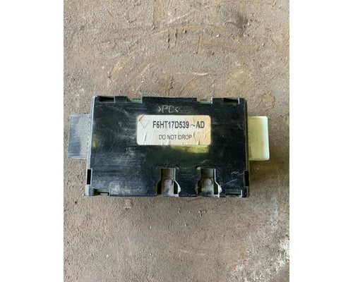 Sterling F6HT17D539-AD wiper control module from 2000 Sterling L7500 Series, used