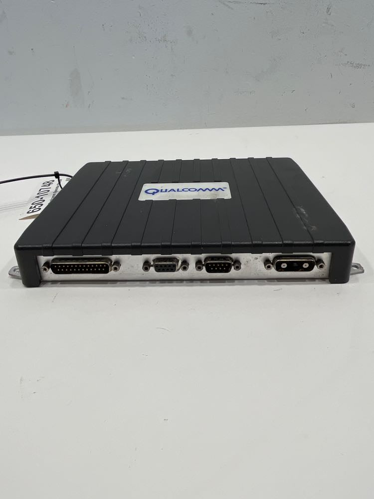 Volvo 10-J2094-2 qualcomm operator station module from 2004 Volvo VNM GEN 1, used - view 2 of 6