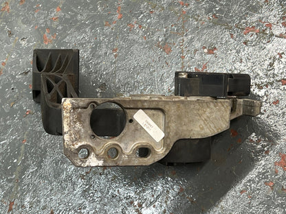 Volvo 133667 accelerator pedal with throttle position sensor from 2006 Volvo, used - view 5 of 8