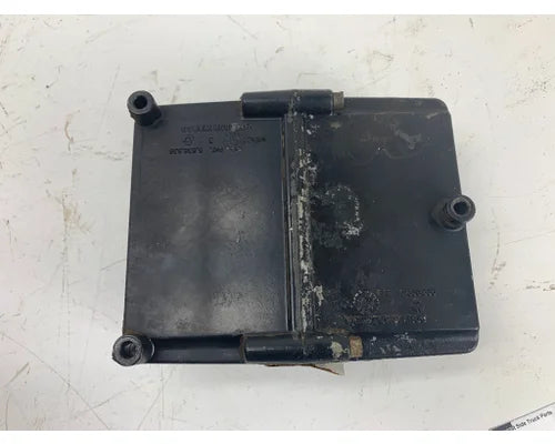 Volvo 20584135 ABS control module from 2006 Volvo, used - view 3 of 4