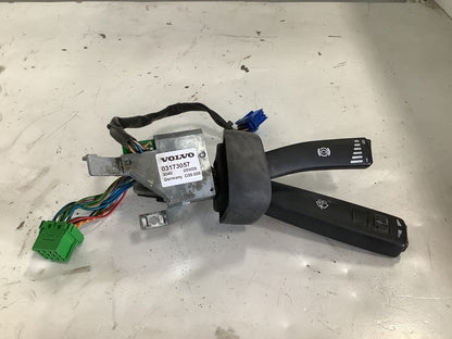 Volvo 20700927 turn signal / column switch from 2006 Volvo VNL, used