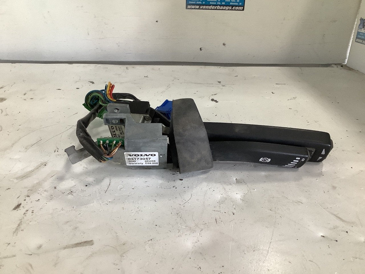Volvo 20700927 turn signal / column switch from 2006 Volvo VNL, used - view 3 of 3