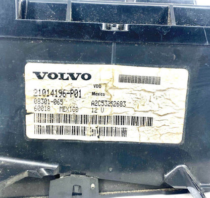 Volvo 21014196-P01 instrument cluster from 2009 Volvo VNL, used - view 3 of 3