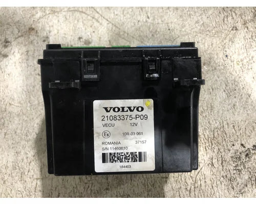 Volvo 21083375-P09 vehicle ECU (VECU) from 2013 Volvo VNL, used - view 3 of 3