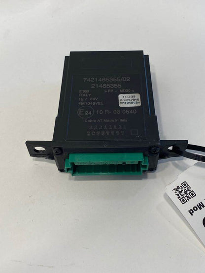 Volvo 21465355 dash / cab control module from 2012 Volvo VNL GEN 2, used