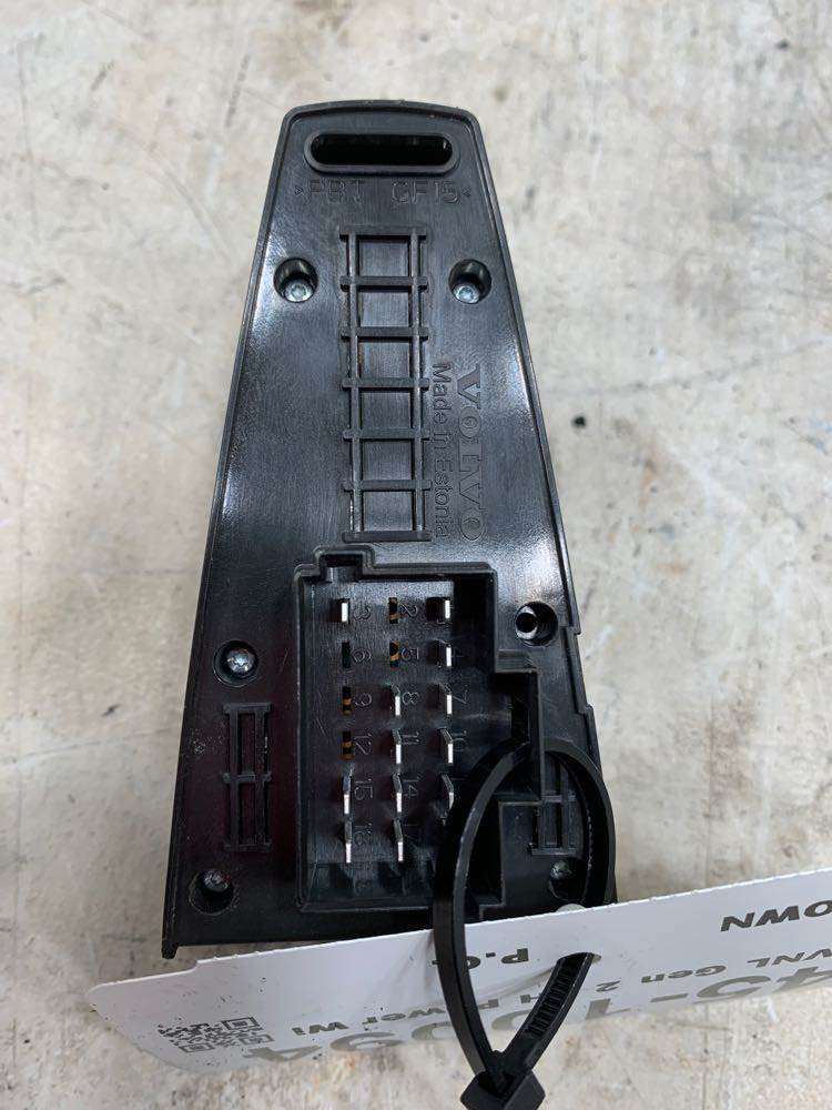 Volvo 21543900P01 driver side (LH) power window switch from 2008 Volvo VNL, used - view 5 of 6