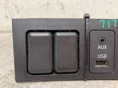 Volvo 3175616 switch panel from 2013 Volvo VNL, used - view 2 of 4