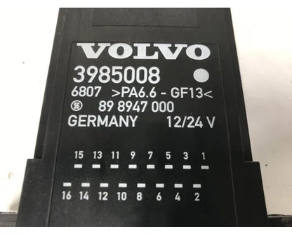 Volvo 3985008 relay module from 2003 Volvo VNL, used - view 2 of 3