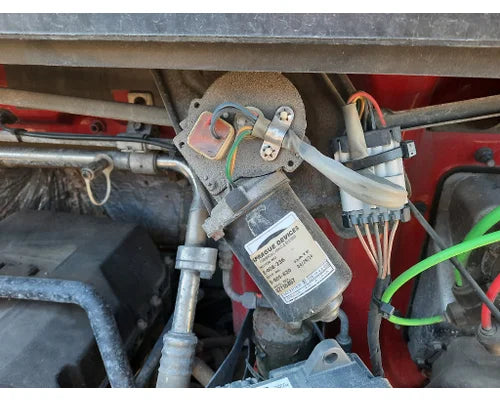 Volvo 82736807 windshield wiper motor from 2015 Volvo VNL, used