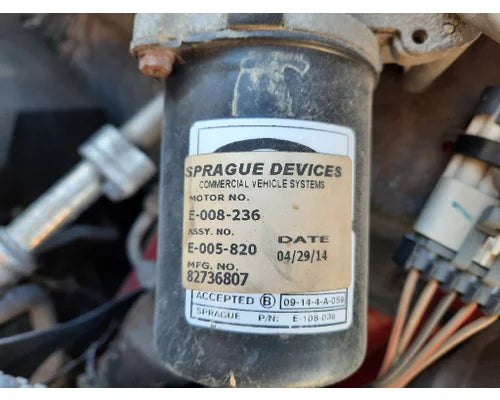 Volvo 82736807 windshield wiper motor from 2015 Volvo VNL, used - view 2 of 2