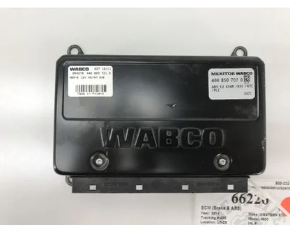 Western Star 4008507070 ABS control module from 2014 Western Star, used - view 2 of 4