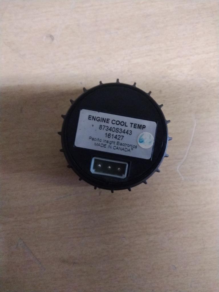 Western Star 87340S3443 coolant temperature gauge from 2003 Western Star 4900, used - view 2 of 2
